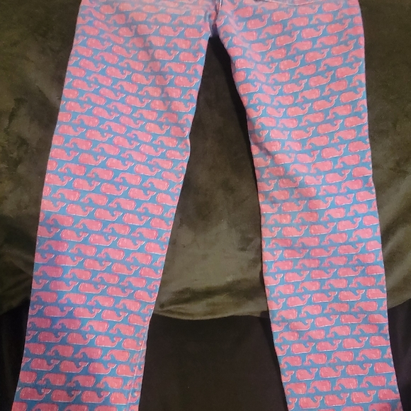 Vineyard Vines pants. - Picture 6 of 8